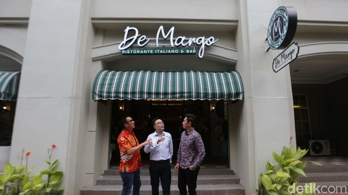 Resto De Margo Ristorante Italiano & Bar resmi dibuka di The Bellezza Permata Hijau, Jakarta. De Margo menawarkan pengalaman makan masakan otentik Italia.