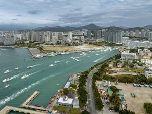 Hainan, Hawaiinya China, Bisa Transit Umrah Juga