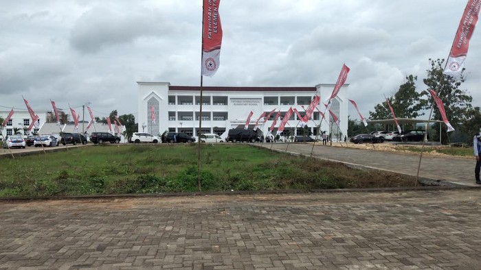 Fathimah International Elementary School.