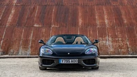 Diketahui Ferrari 360 itu sudah berganti kepemilikan, sebab sempat dilelang pada 2017 silam. Nomor sasis mobil 125058 bukan lagi menggunakan pelat nomor cantik D 7 DVB melainkan Y795 AOO. Foto: Dok. Petrol Heads