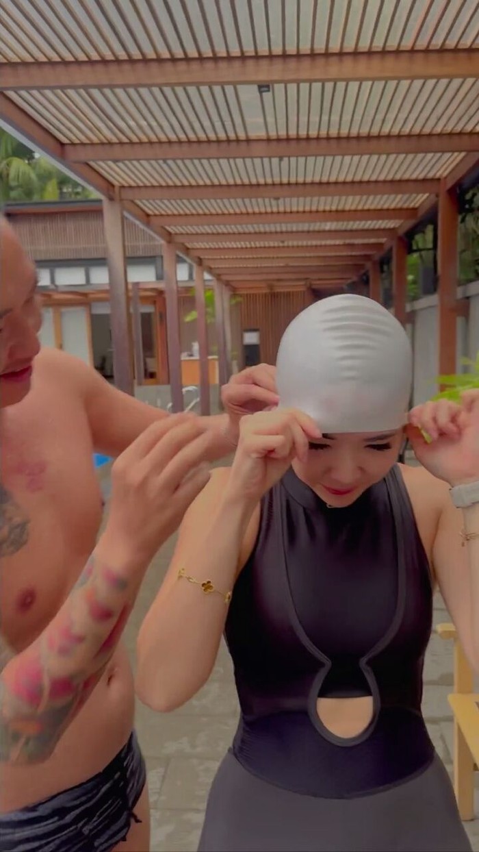 Gisel Gisel latihan jelang triathlon.