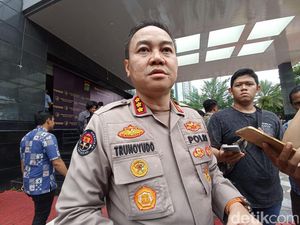 Alasan Polisi Bubarkan Massa Konvoi di Petamburan yang Diprotes Jubir HRS
