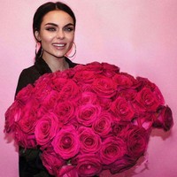 Wanita yang akrab disapa Zusje tersebut debut sebagai petarung MMA tiga tahun lalu. Bisa dibilang masih baru, hingga kini ia baru empat kali bertanding. Meski begitu kehadirannya dinantikan penggemar. Foto: TikTok/Instagram Kamila Smogulecka