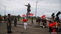 Monumen ini menandakan posisinya sebagai karya seni yang dapat mengingatkan masyarakat dan pengunjung kawasan PIK2 tentang sosok Jenderal Sudirman, sekaligus penanda gerbang utama menuju CBD PIK2 yang berada persis di mulut exit tol PIK 2 yang rencananya selesai awal 2024.