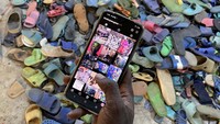 Karya-karya Eugene Komboye dalam dilihat di instragramnya.