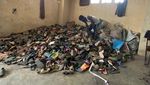 Keren! Seniman Nigeria Ini Bikin Lukisan dari Sendal Bekas