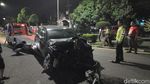 Penampakan Mobil DPRD Jambi yang Bawa Wanita Bugil Usai Kecelakaan