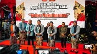 Panglima TNI Laksamana Yudo Margono mengapresiasi agenda ini. Dia menyebut pagelaran wayang ini menunjukkan TNI-Polri tak hanya bersinergi dalam menjaga keamanan, tapi juga bersinergi dalam menjaga kedaulatan budaya.