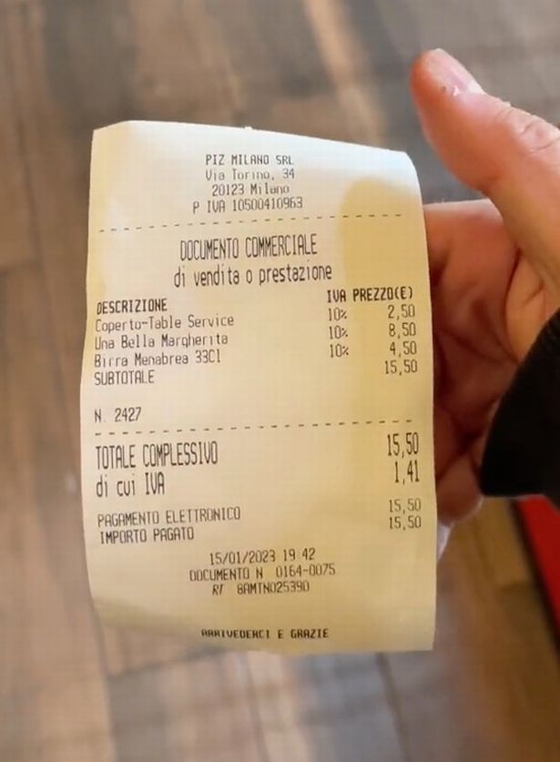 Pria Ini Rela Pergi ke Italia Karena Harga Pizza  yang Lebih Murah!