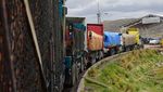 Ratusan Truk Terlantar Berhari-hari di Perbatasan Peru-Bolivia Imbas Demo