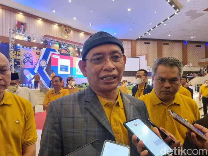 Rektor Unair Prof Nasih menjelaskan tentang Vaksin Inavac
