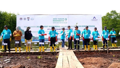 Selamatkan Lingkungan dengan Tanam 30.000 Bibit Mangrove