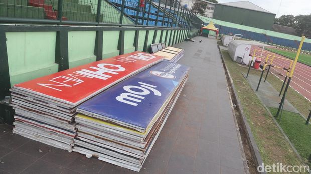 Stadion Siliwangi bersolek jelang dipakai Persib sebagai kandang.