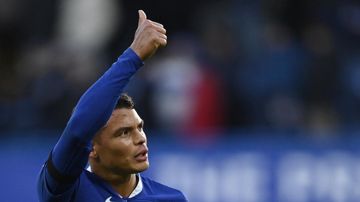 Bek Brasil milik Chelsea, Thiago Silva. (Foto: REUTERS/TONY OBRIEN)