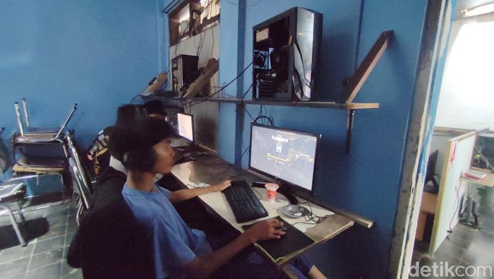 Warnet di Ciamis.