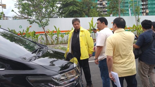 Menko Perekonomian Airlangga Hartarto berkunjung ke KEK Sanur, Sabtu (4/2/2023). Ia menilai kehadiran KEK Sanur akan mengubah peta industri kesehatan di Indonesia.