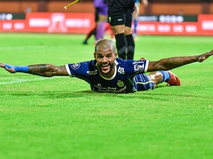 Persib Vs Persita: David-Edo Bawa Maung Bandung Unggul di Babak Pertama