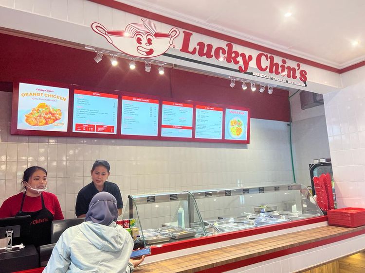 Di Kantin Modern Ini Bisa Cicip Orange Chicken dan Cho Mein Enak