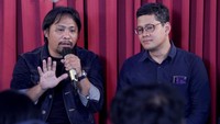 Kegiatan silahturahmi Komunitas Stand Up Jakbar berkolaborasi dengan Masindo ini bertujuan untuk menyebarluaskan informasi sekaligus mengedukasi tentang pentingnya penerapan budaya sadar risiko dalam menjalankan profesi sebagai komika serta aktivitas sehari-hari lainnya.