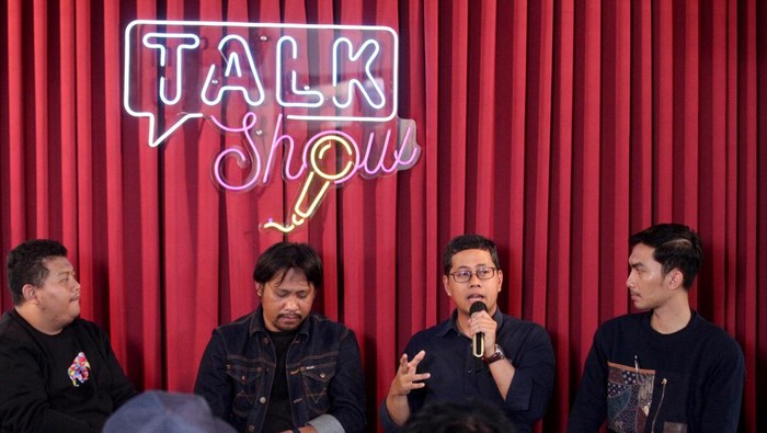 Edukasi Budaya Sadar Risiko Komunitas Stand Up Jakbar berkolaborasi dengan Masindo menggelar talkshow guna mengedukasi tentang pentingnya penerapan budaya sadar risiko dalam profesi sehati-hari.