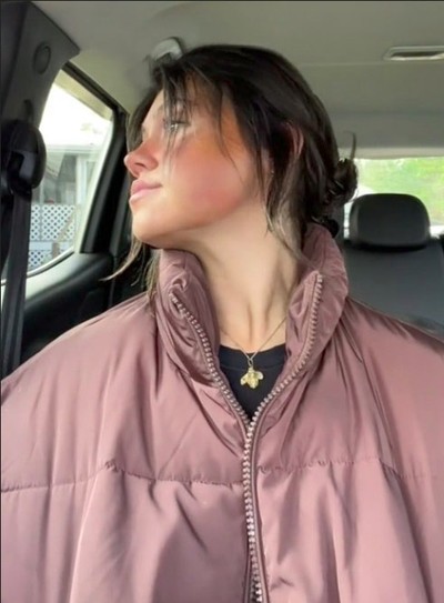 Josie Holmes Josie Holmes
