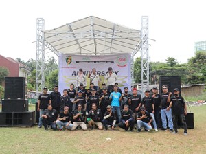 Kajol Indonesia Beri Bantuan Pendidikan- Sembako ke Ojol Wanita di Depok