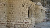 Namun, Kekova mengalami gempa bumi besar dan tsunami berkali-kali karena terletak di antara zona sesar Hellenic-Pliny Strabo trench-Fethiye Burdur, busur Siprus, dan zona subduksi Afrika-Arab. Foto: Seynaeve/Wikimedia Commons