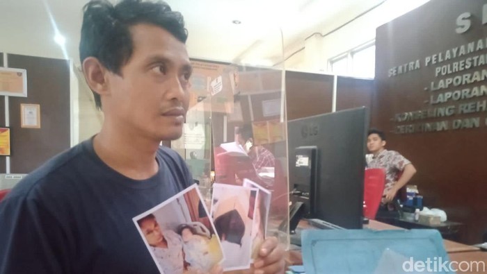 Orang tua bayi korban malpraktik di RS Muhammadiyah Palembang melapor ke polisi.