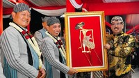 Pagelaran wayang kulit yang diinisiasi Kapolri Jenderal Listyo Sigit ini merupakan tindak lanjut dari pagelaran wayang orang Pandawa Boyong yang diinisiasi Panglima TNI Laksamana Yudo Margono. Ini menjadi kesepakatan karena keduanya sama-sama mencintai budaya Indonesia, termasuk wayang.