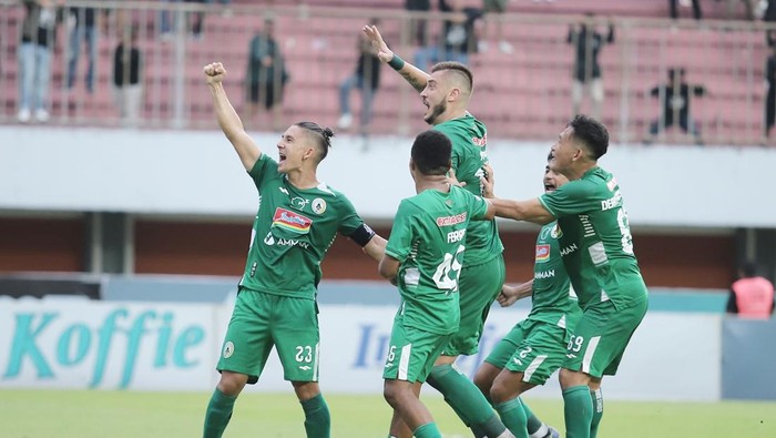 Para pemain PSS Sleman.