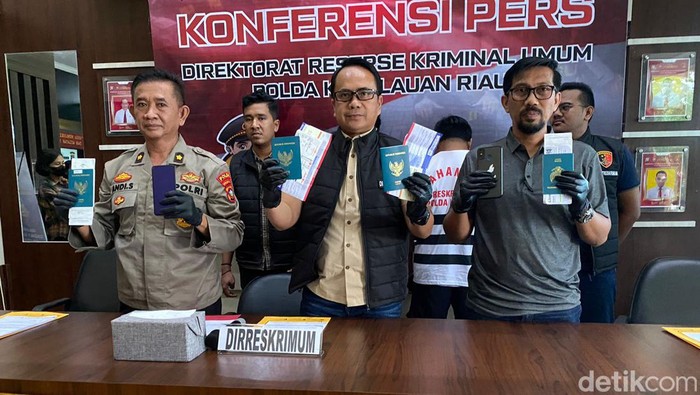 Polisi menggagalkan upaya penyelundupan PMI Ilegal ke Malaysia melalui Batam.