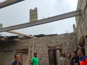 Puting Beliung Terjang Lereng Merbabu Boyolali, Puluhan Rumah Rusak