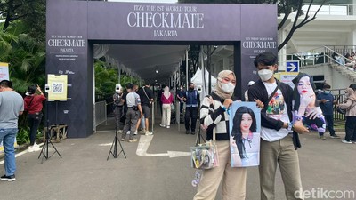MIDZY Mulai Padati Venue Konser ITZY di Jakarta