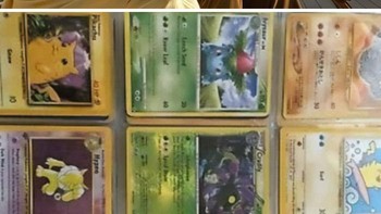 Kayaknya bukan kartu Pokemon juga deh. Foto: (Bored Panda).