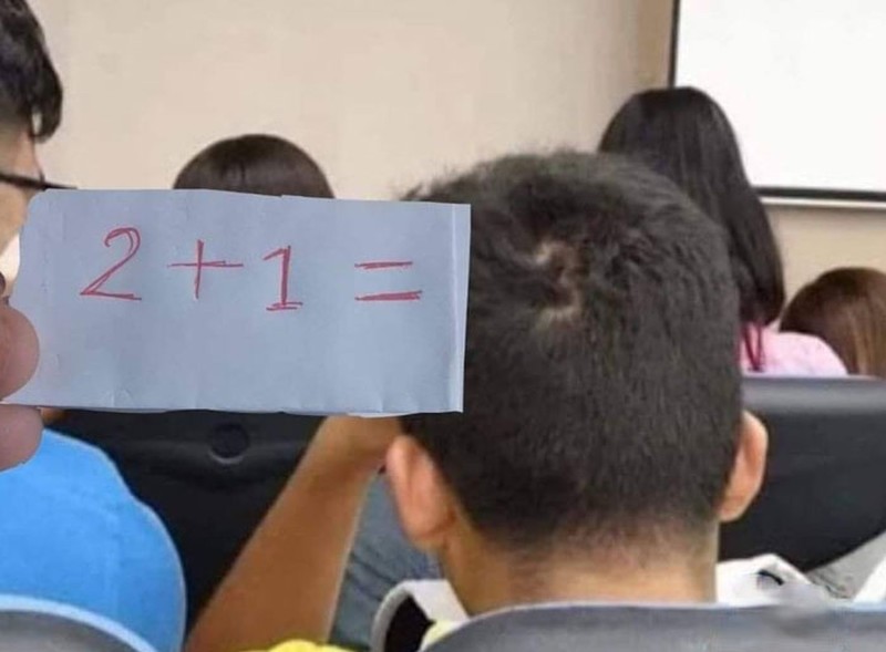 Internet menjadi tempat paling tepat mencari hal-hal lucu yang terekam dalam bentuk foto atau video. Seperti 10 foto lucu berikut, yang dibagikan Bored Panda.