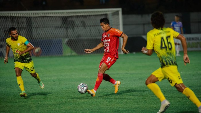 Bali United menang 2-1 atas Barito Putra di laga terakhir.