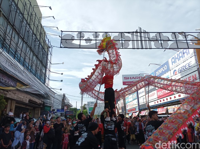 Cap Go Meh di Bekasi