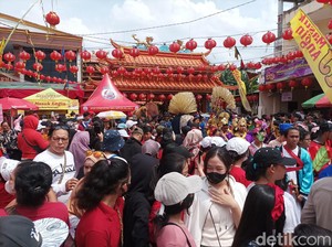 Usai 2 Tahun Absen, Cap Go Meh di Bekasi Kini Berlangsung Meriah