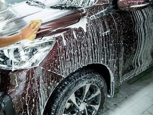 Dengan Perawatan Ini, Mencuci Mobil Tak Perlu Sampo Lagi