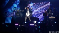 Dewa 19 jadi band yang cukup banyak menggelar konser sepanjang 2023. Mulai dari konsep Pesta Rakyat, duet bersama All Star, hingga berbalut musik orkestra. Ahmad Dhani sebagai pentolan Dewa 19 seakan tak habis ide memberikan penampilan bandnya pada tiap panggung. Konser Dewa 19 yang paling diingat publik adalah saat Pesta Rakyat di Jakarta International Stadium, Jakarta Utara. Konser itu dihadiri kurang lebih 75 ribu orang termasuk beberapa politisi. Agung Pambudhy/detikcom