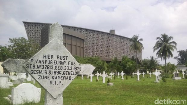 Kerkhof Peucut, makam ribuan prajurit Belanda di Aceh. (Agus Setyadi/detikSumut)