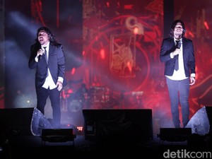 Sorak Sorai Baladewa di Konser Dewa 19 sampai Protes Kemacetan
