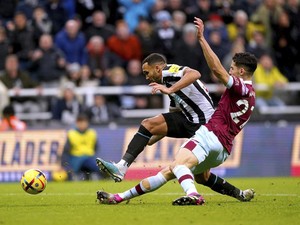 Newcastle Ditahan West Ham, Posisinya Disalip MU