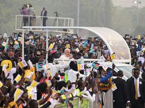 Paus Fransiskus Suarakan Perdamaian Etnis di Sudan Selatan