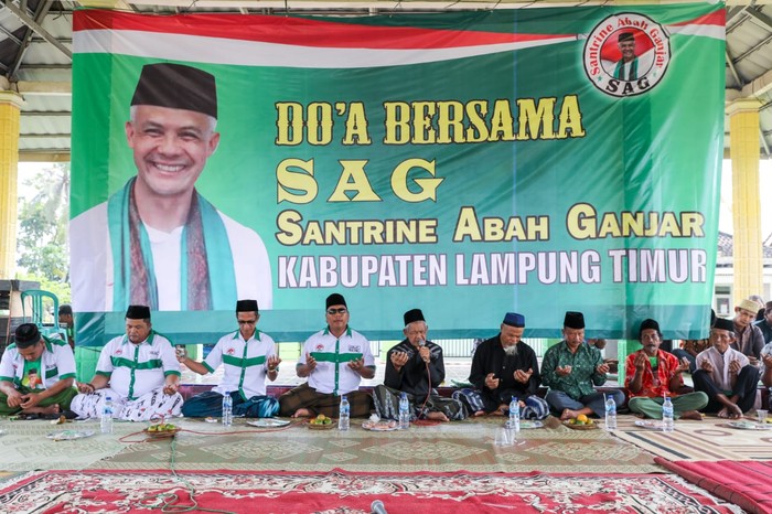 Santrine Abah Ganjar