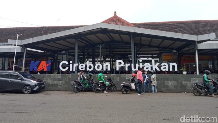 Stasiun Cirebon Prujakan