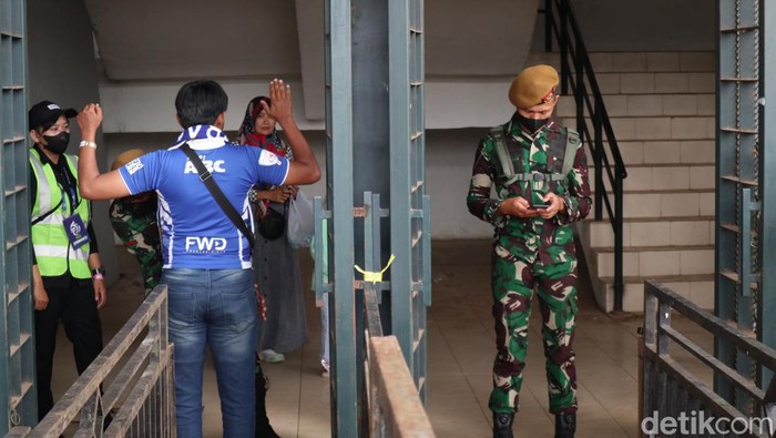 Suasana jelang laga Persib vs PSS.