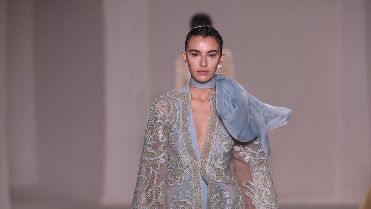 10 Inspirasi Gaun Pengantin dari Koleksi Elie Saab Couture 2023