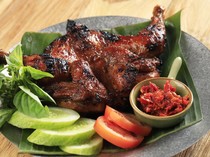 3 Resep Bumbu Ayam Bakar: Bumbu Pedas, Padang, dan Taliwang