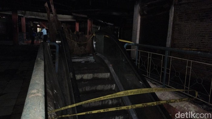 Dampak kebakaran di Pasar Terong Makassar.